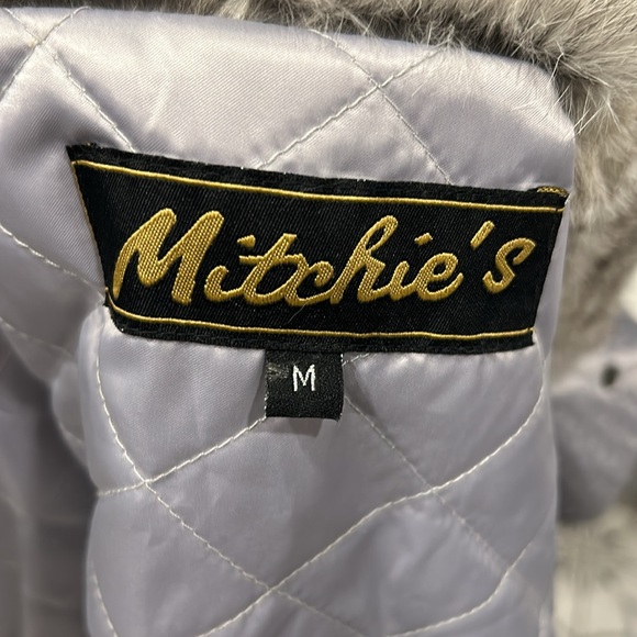 Rabbit Fur Vest with adjustable fit - Picture 10 of 16